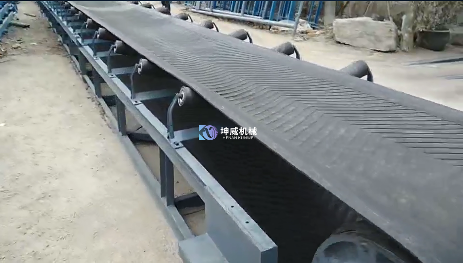 帶式輸送機 帶式輸送機